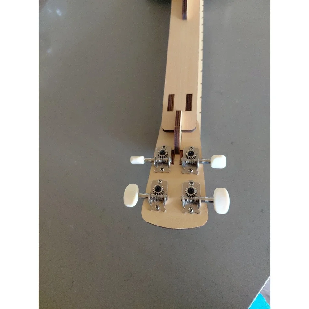 Eureka Build Your Own Ukulele Wooden Kiwi Co. Building Set Musical Instrument‎